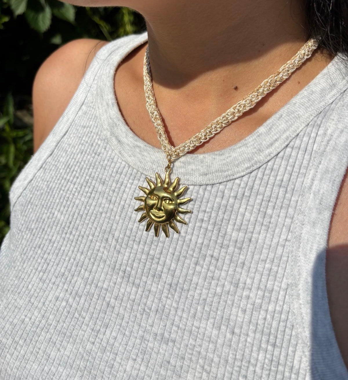 Collier Inti